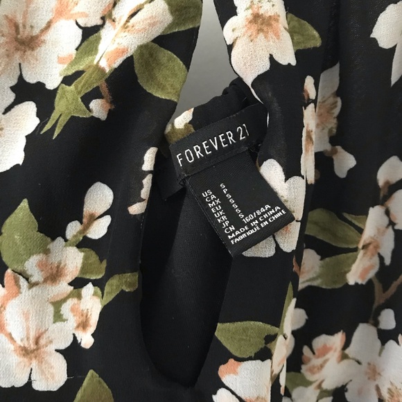 Forever21 Floral Y2K Halter Dress - Picture 3 of 7